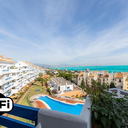 Penthouse Duquesa Suites Манилва Экстерьер фото