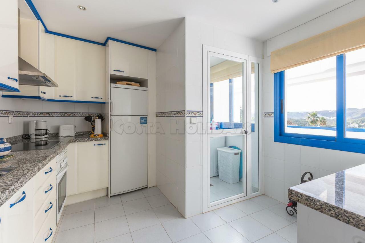 Penthouse Duquesa Suites Манилва Экстерьер фото